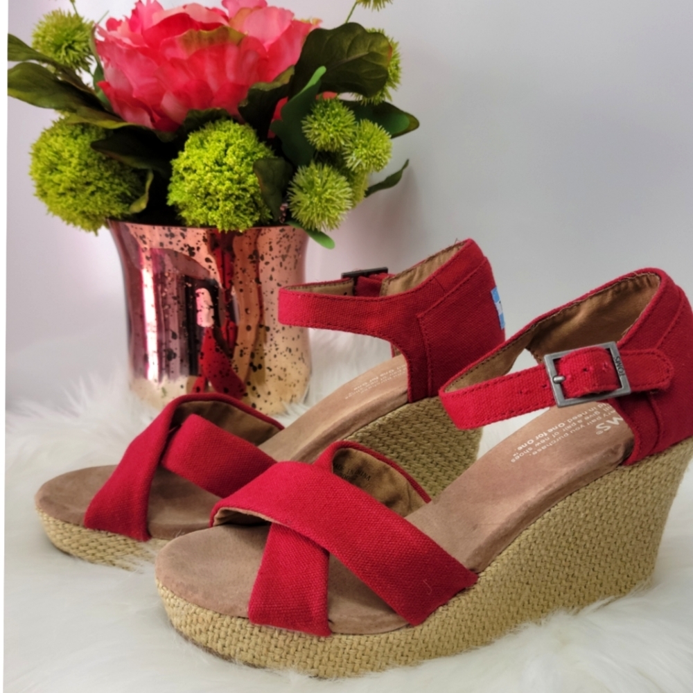 TOMS Wedges Sandals  Espadrille Canvas Red Size 7W